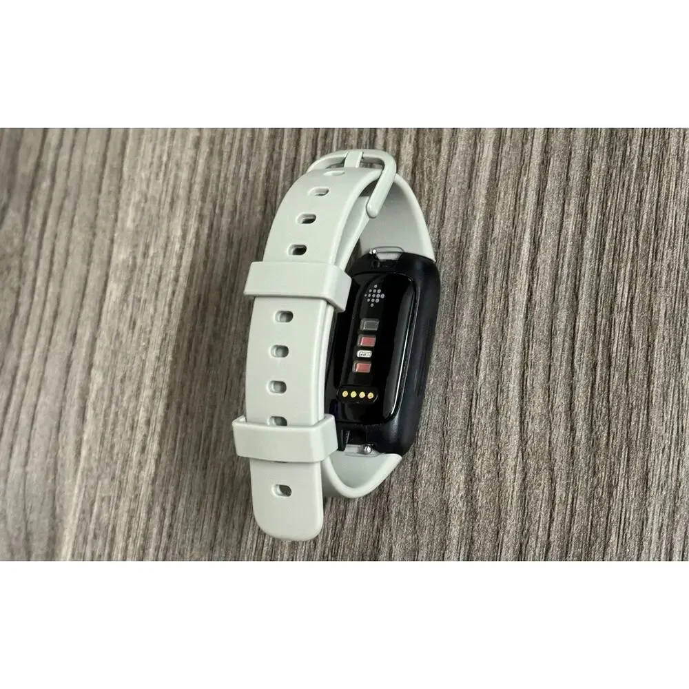 Fitbit Inspire 3 Health & Fitness Tracker Black
